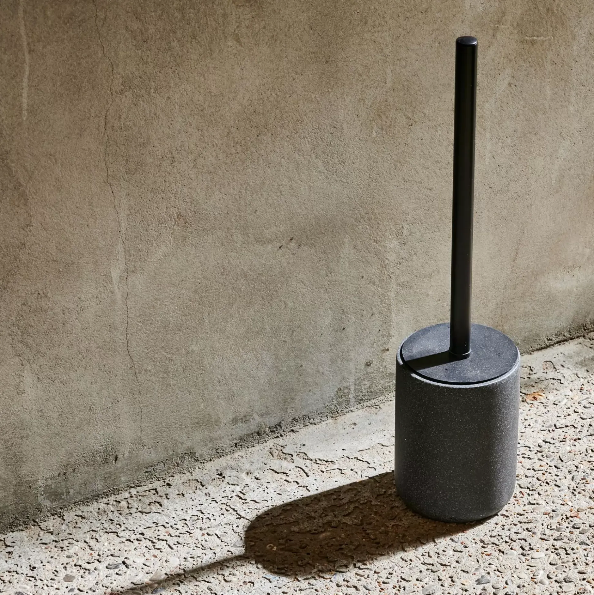 Moon Cepillo Wc En Soporte Negro, Gris Oscuro